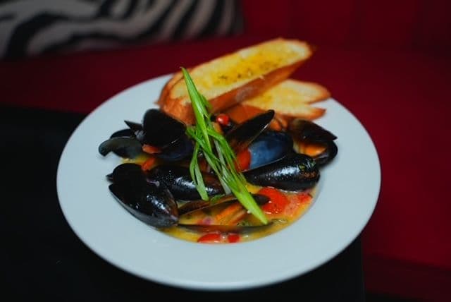 Mussels at Pizookah Lounge in Kennesaw, GA